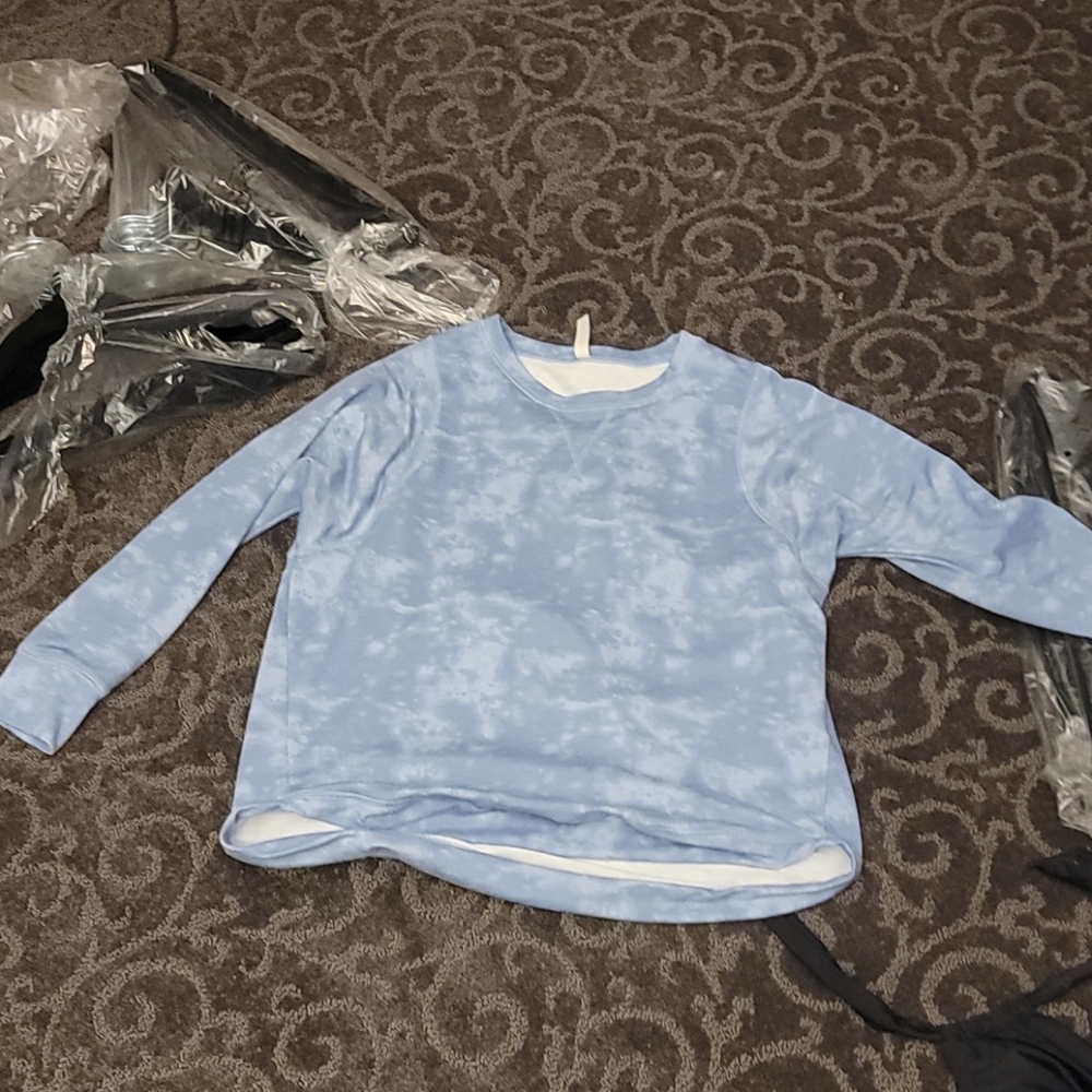 Crew sweatshirt